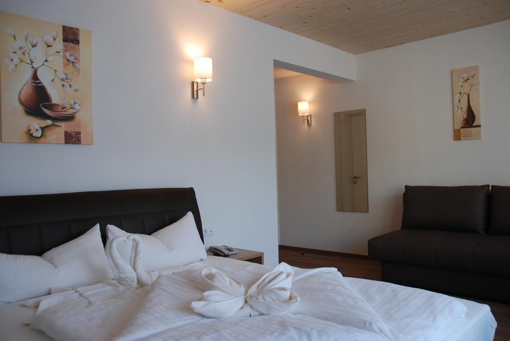 Alpenhotel Regina Nauders Bagian luar foto