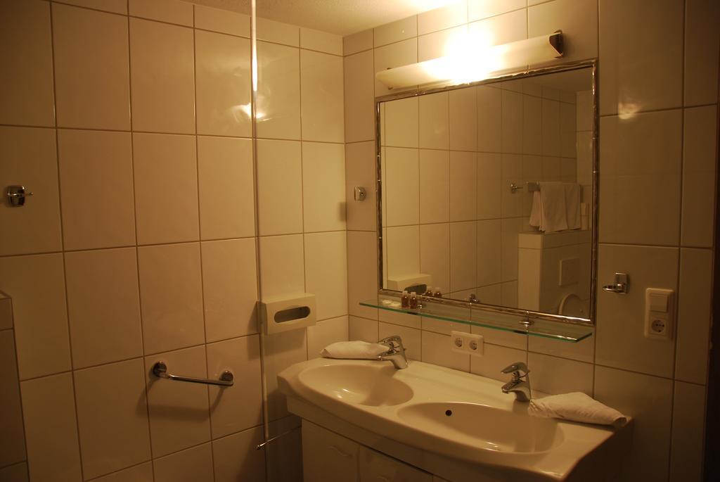 Alpenhotel Regina Nauders Ruang foto